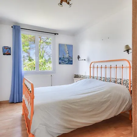 350m De La Plage, Maison Pour 4 بيت للعطل